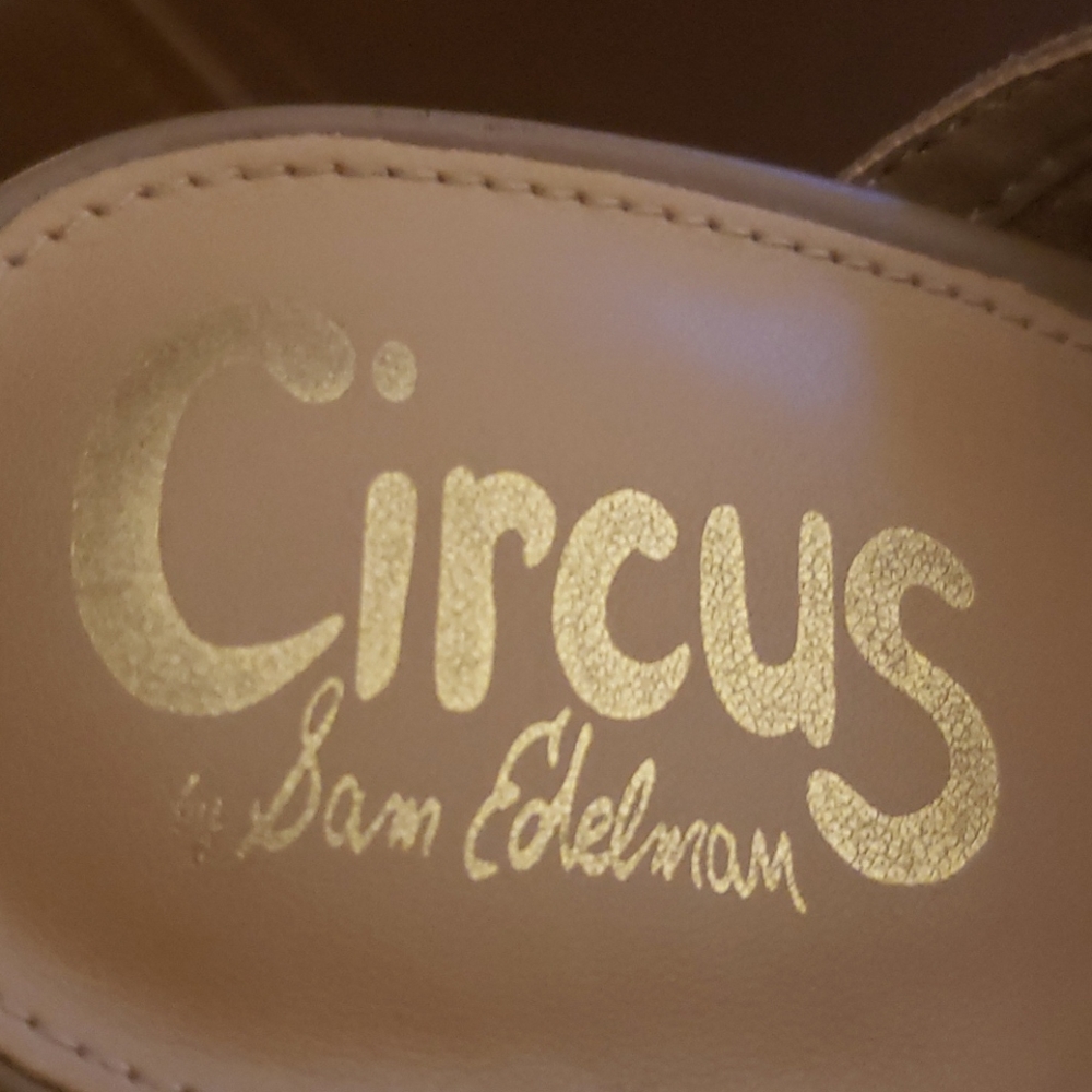 Sam Edelman Slides - Picture 3 of 4